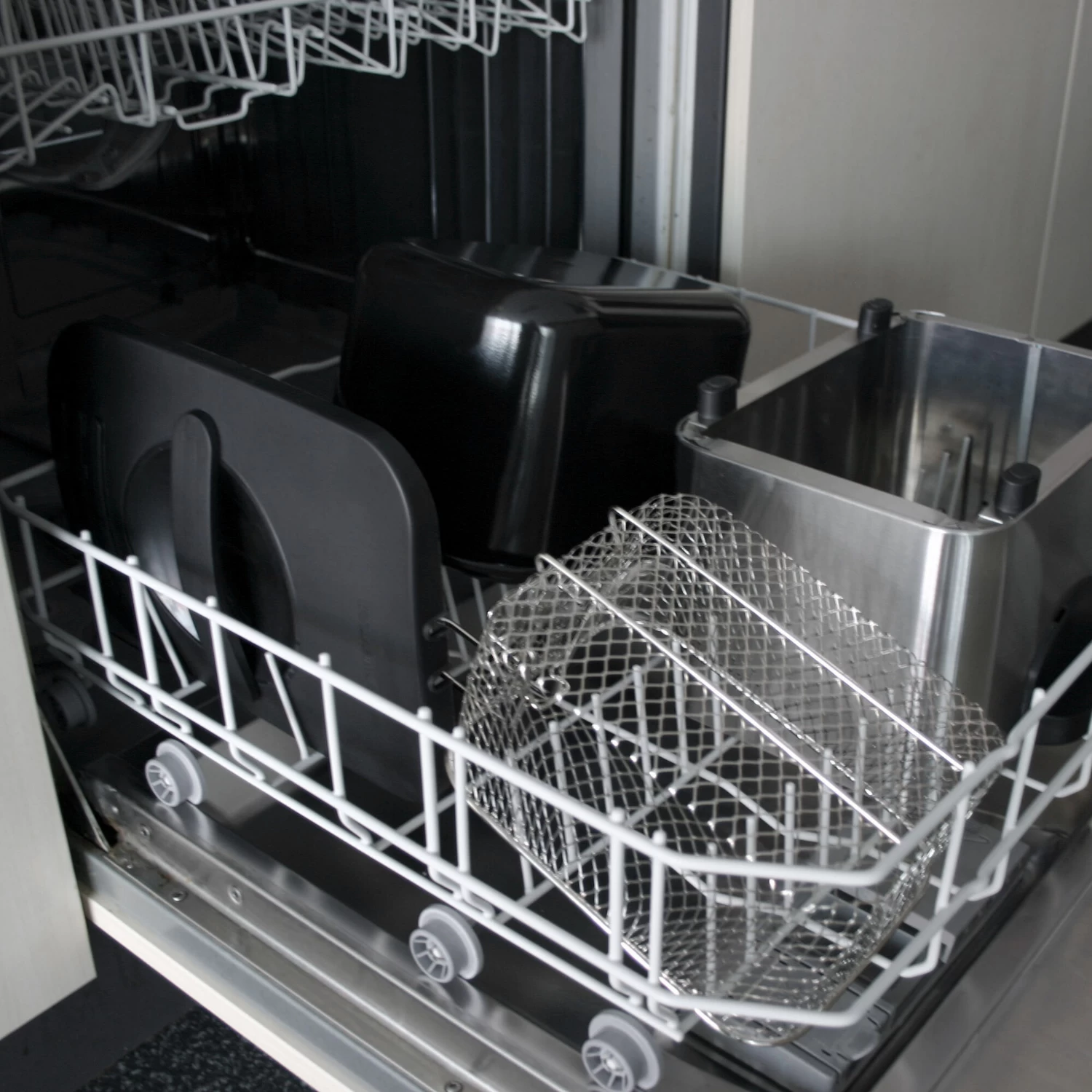 Inventum Friteuse Dubbel GF461 2 X 2,5 L RVS 1800W 10 Inventum Friteuse Dubbel GF461 2 X 2,5 L RVS 1800W - Afbeelding 8